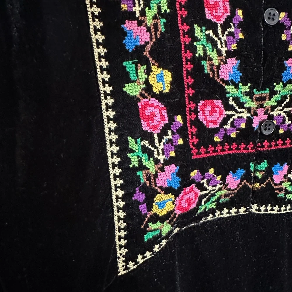 Free People velvet dress with floral embroidery - Picture 3 of 7